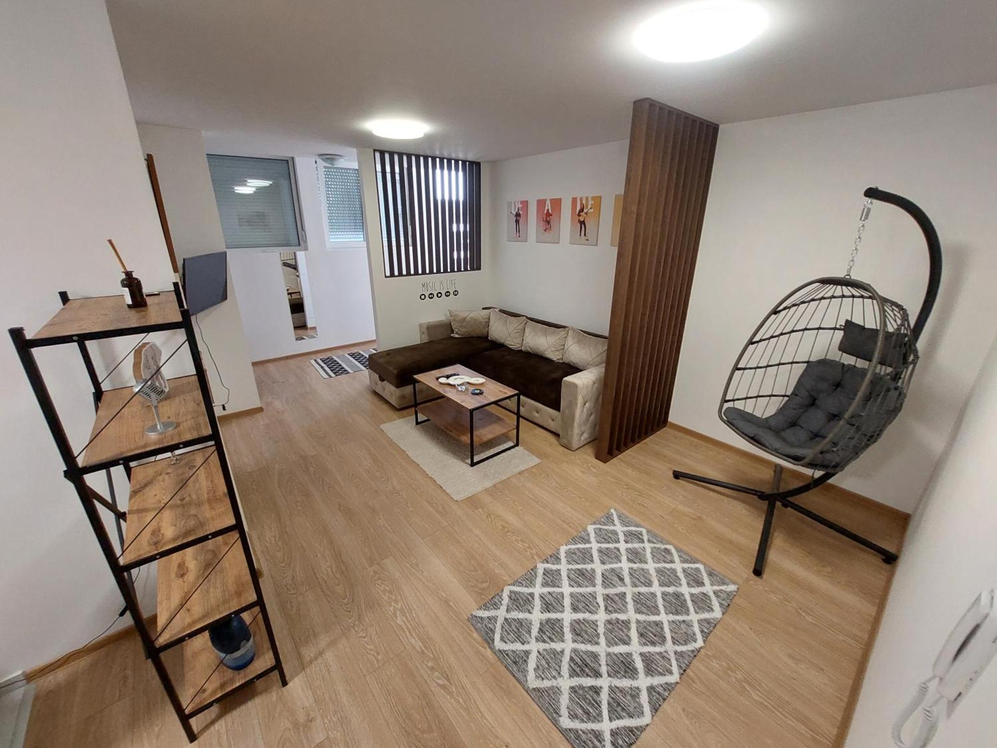 Apartman Muzika Jagodina Eksteriør billede