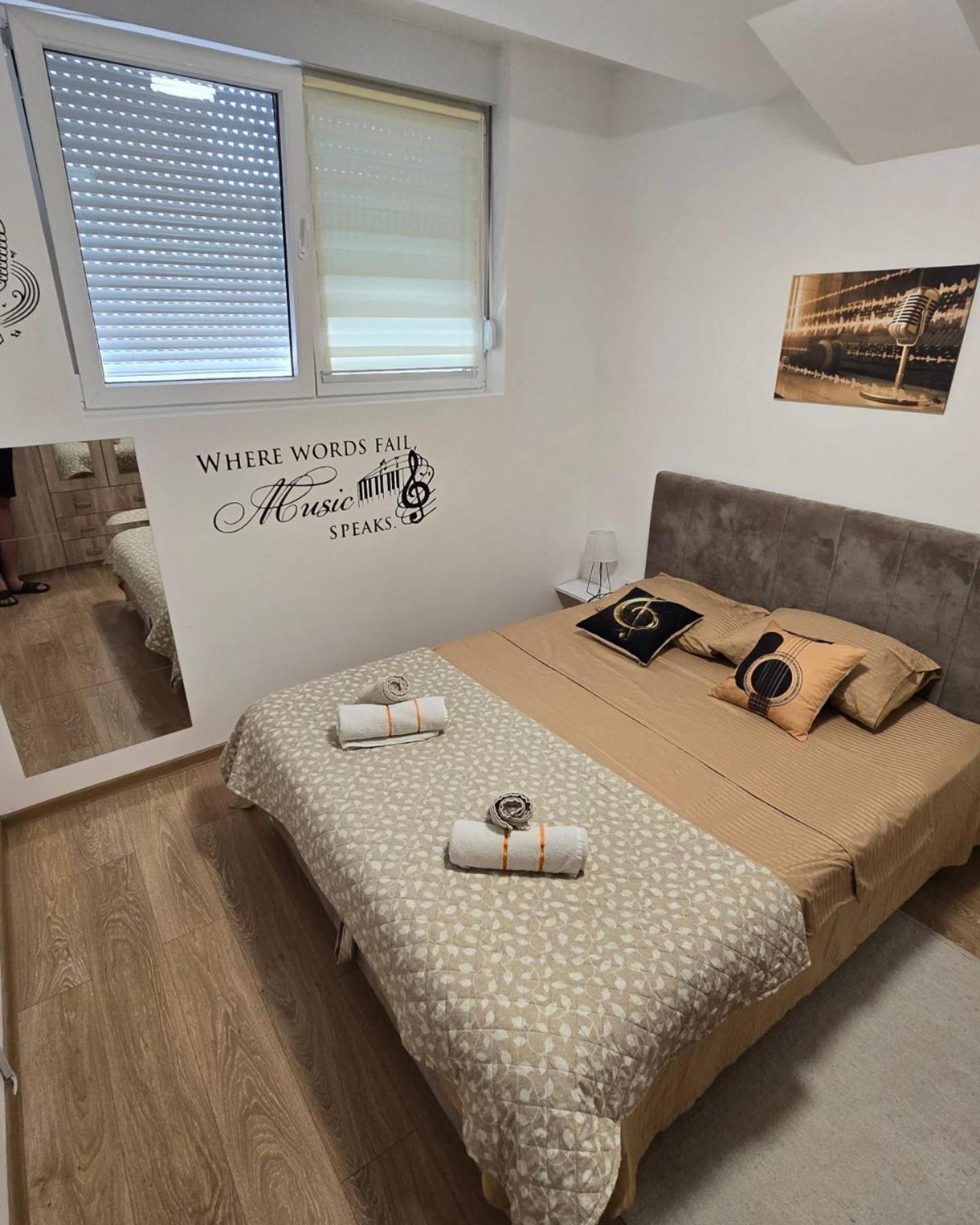 Apartman Muzika Jagodina Eksteriør billede
