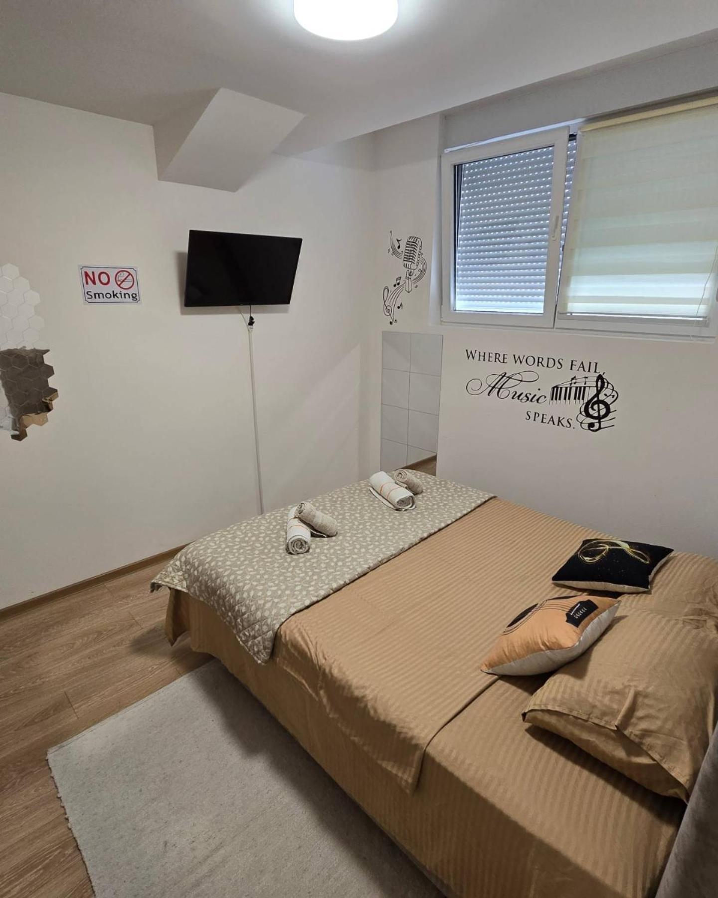 Apartman Muzika Jagodina Eksteriør billede